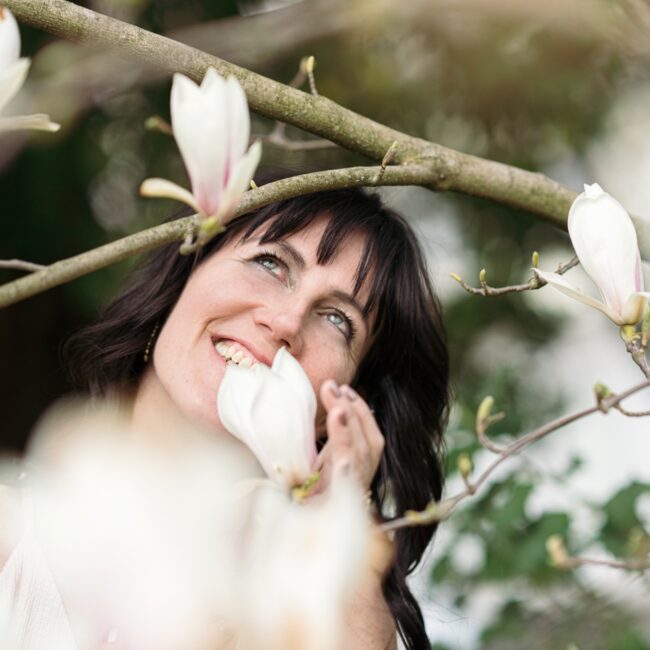 Christina Birrer – Körpertherapeutin und Energetikerin in Luzern | Tantra Massage Luzern | Lumière Touch Massage Luzern