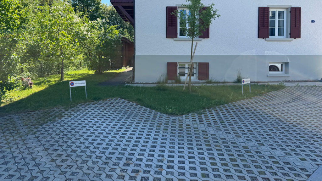 Parkplatz von Lumière Touch Massage – Tantra Massage Luzern | Christina Birrer